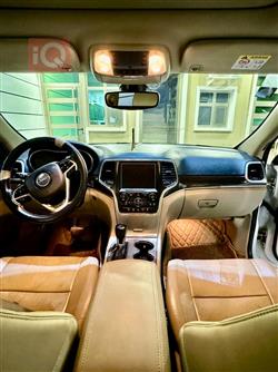 جیپ گراند شیرۆکی